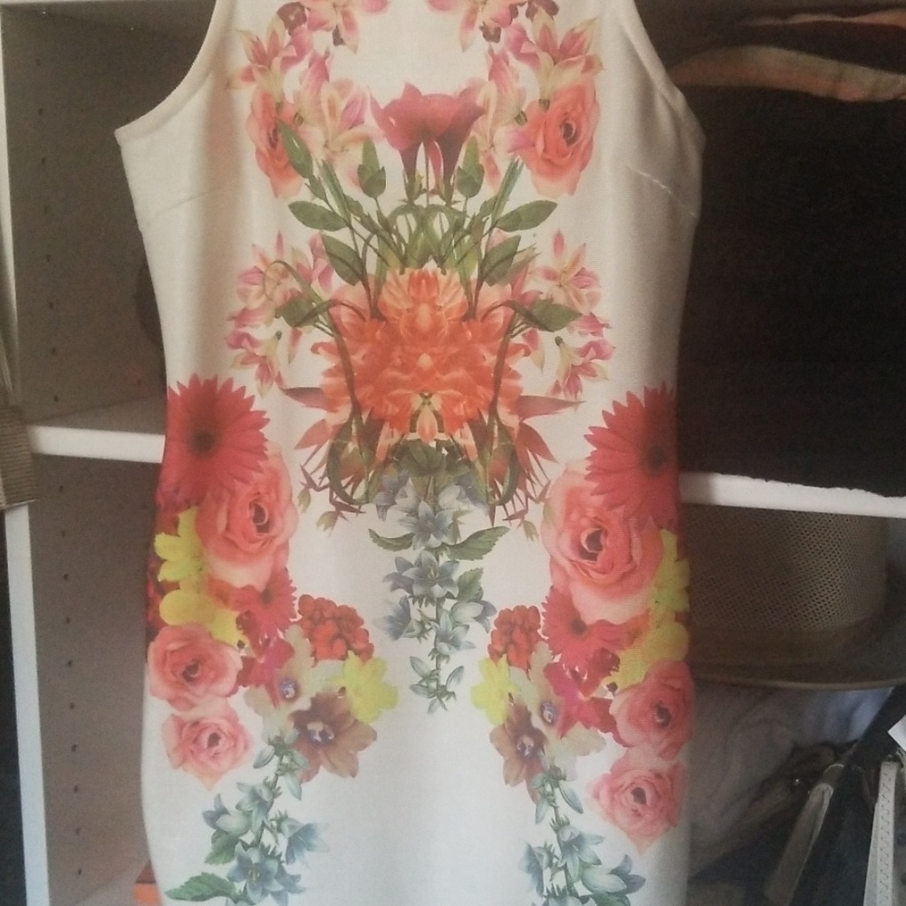 Floral tight fitted dress.